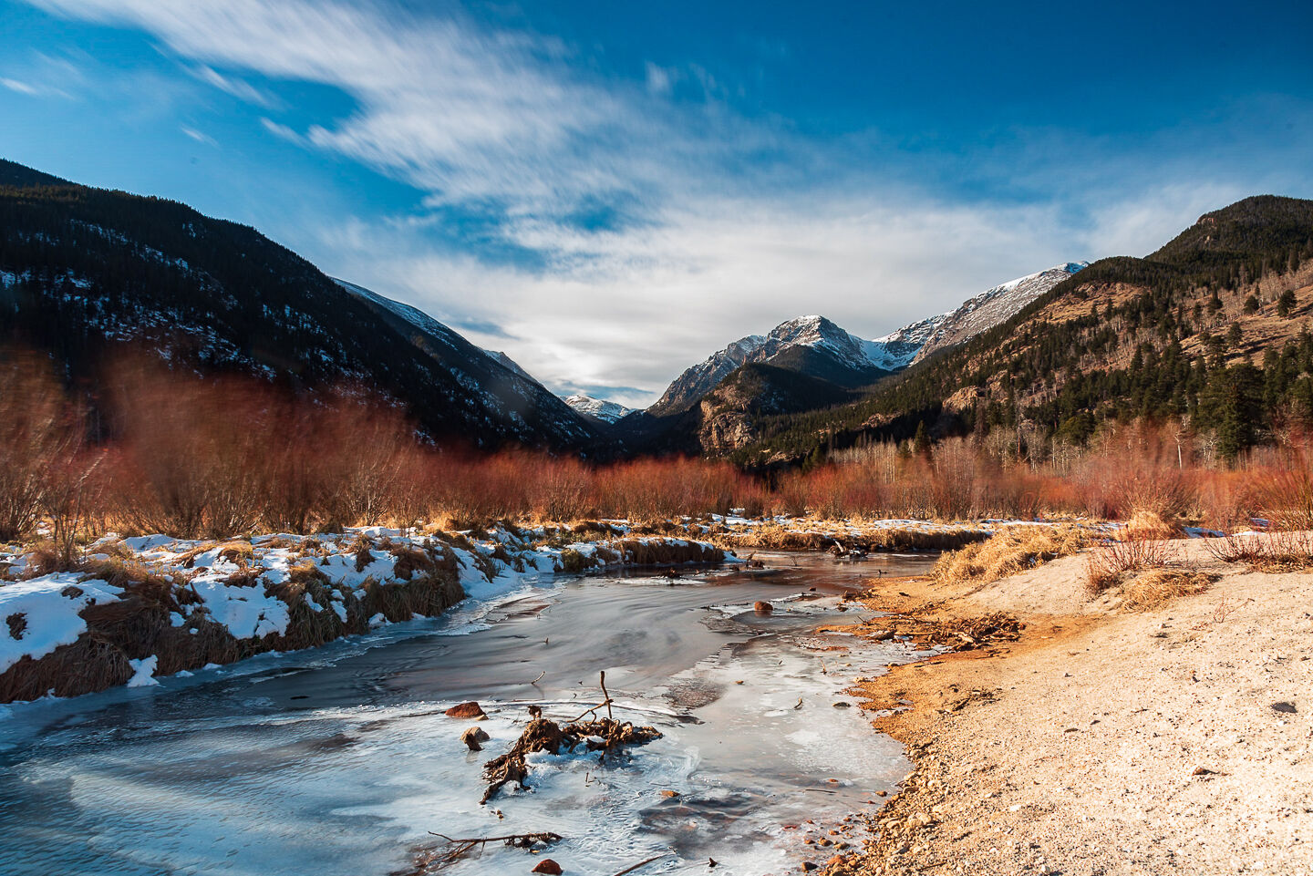 Caminante de Montes - rocky-mountains-3-2.jpg